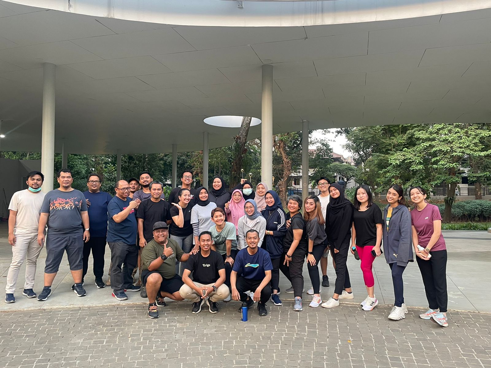 TRG Group Sport — Jogging